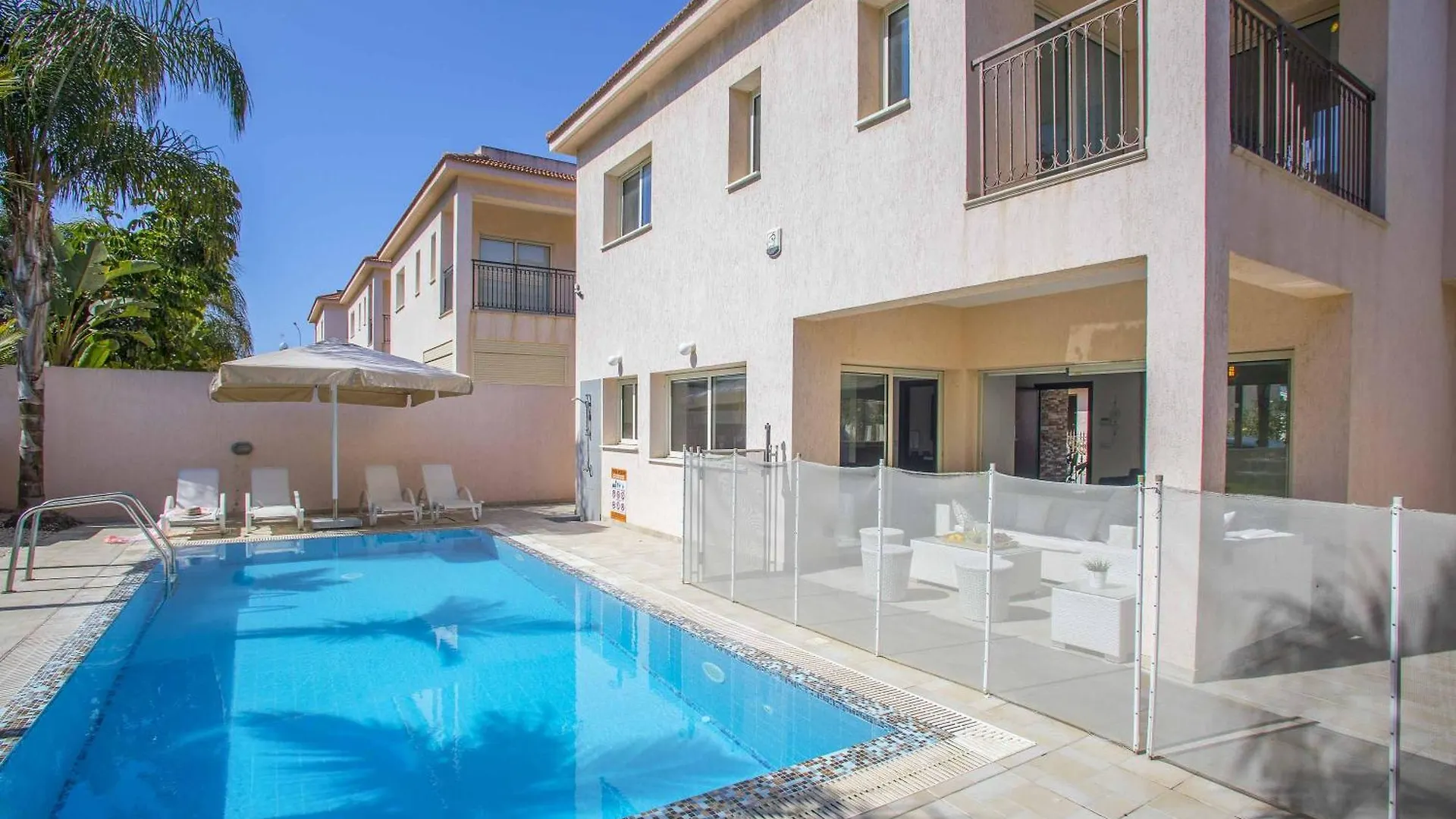 Villa Michelle 10 بروتاراس